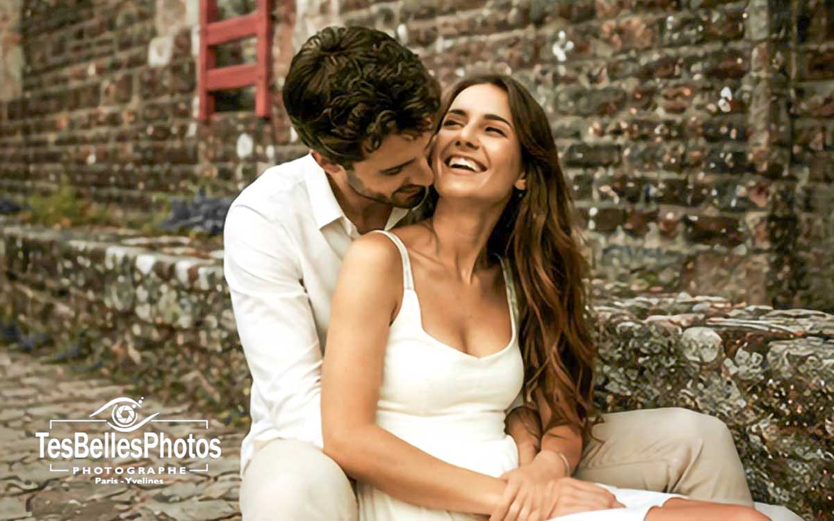 Photographe couple à Fougères – séance Save the Date